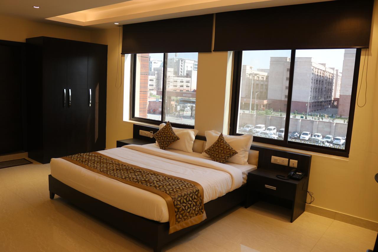 Hotel Solitaire Chinhat 外观 照片